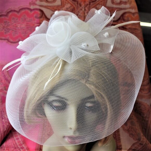 White Saucer Fascinator Mesh with White Rosette Saucer Hair Accessory - Picture 6 of 14